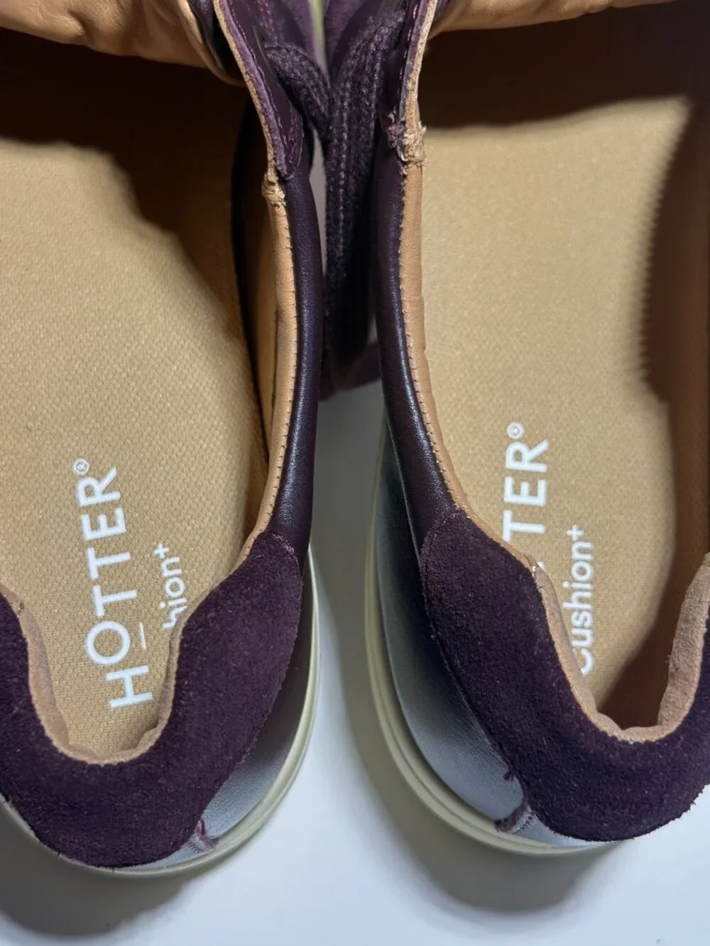 hotter chase shoes
